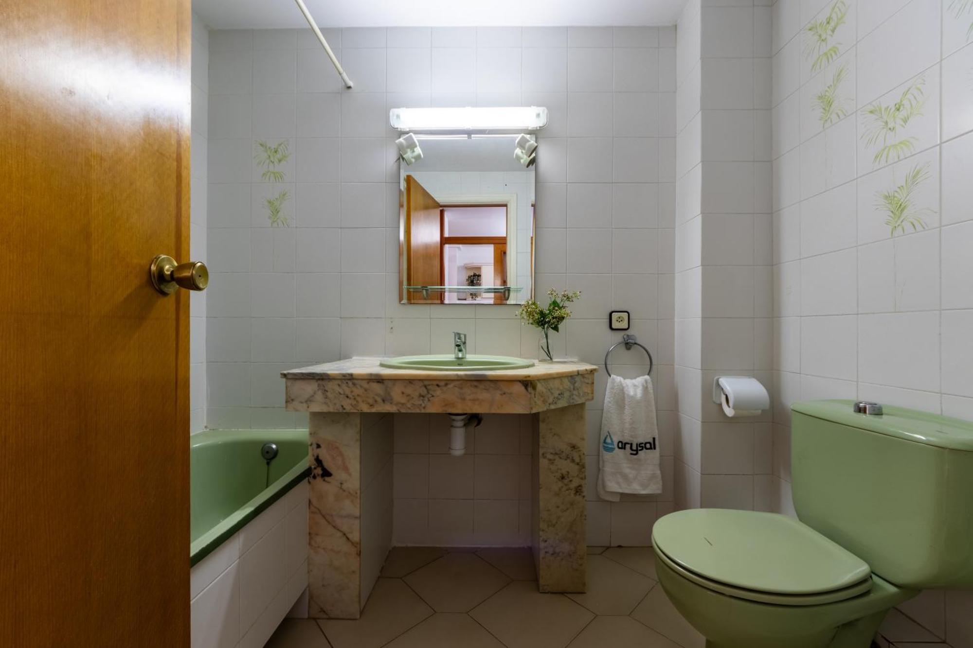 Apartamento Novelty III Arysal 4 Salou Exterior foto